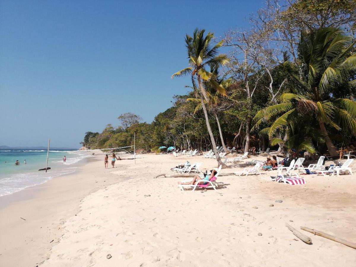 Sonny Island Resort Cabanas Frente Al Mar Punta Bajo Rico المظهر الخارجي الصورة