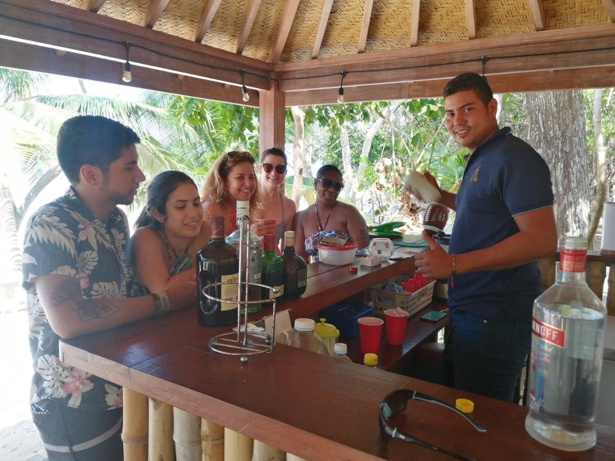 Sonny Island Resort Cabanas Frente Al Mar Punta Bajo Rico المظهر الخارجي الصورة