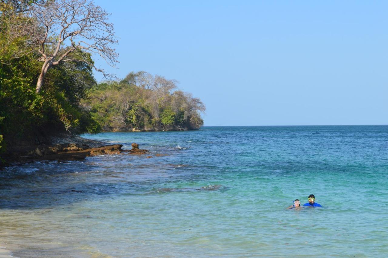 Sonny Island Resort Cabanas Frente Al Mar Punta Bajo Rico المظهر الخارجي الصورة