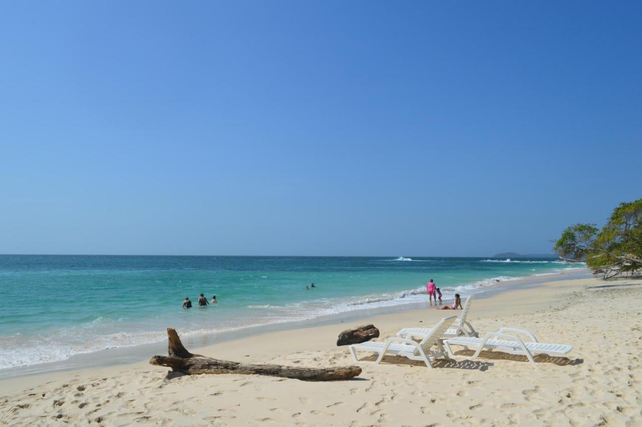 Sonny Island Resort Cabanas Frente Al Mar Punta Bajo Rico المظهر الخارجي الصورة